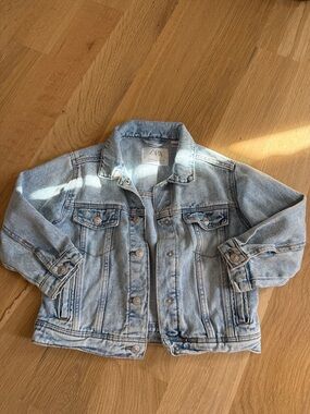 ZARA Light Wash Blue Kids Denim Trucker Jacket